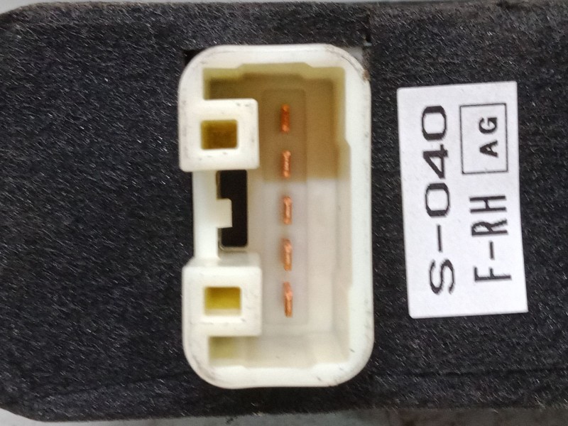 Recambio de mando elevalunas delantero derecho para subaru legacy iv (bl) 2.5 awd (bl9) referencia OEM IAM   