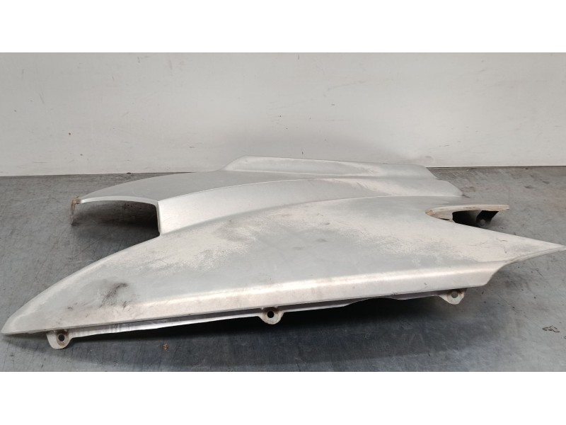 Recambio de aleta delantera derecha para ford transit caja/chasis (fm_ _, fn_ _) 2.4 tde referencia OEM IAM   