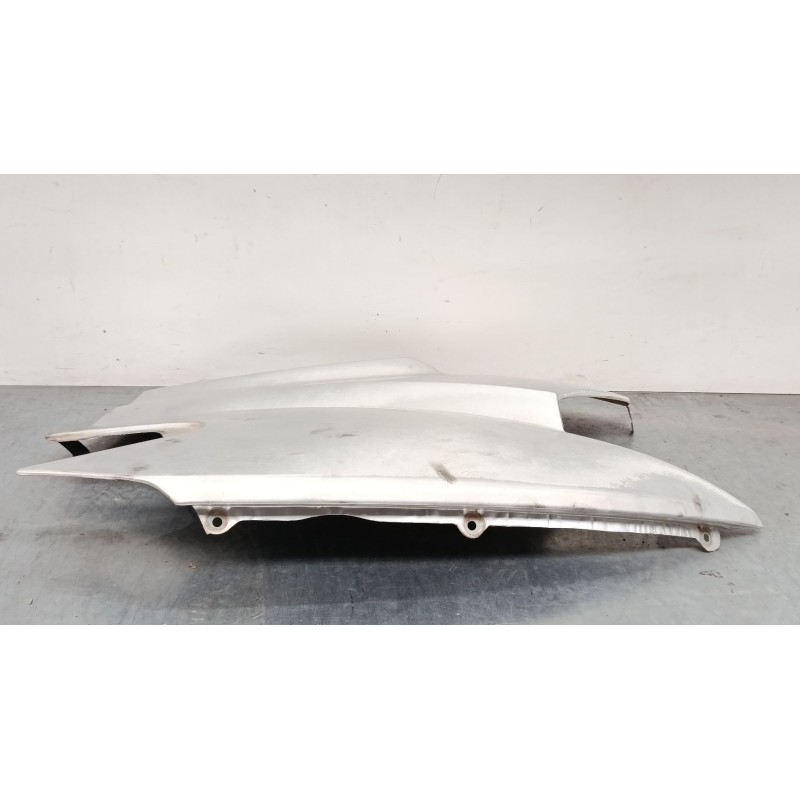 Recambio de aleta delantera izquierda para ford transit caja/chasis (fm_ _, fn_ _) 2.4 tde referencia OEM IAM   