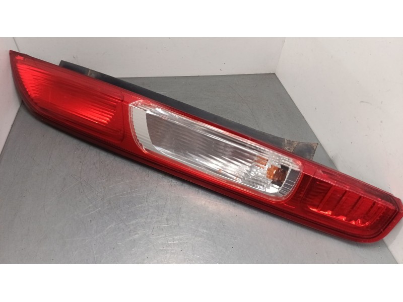 Recambio de piloto trasero derecho para ford focus ii (da_, hcp, dp) 1.6 referencia OEM IAM   