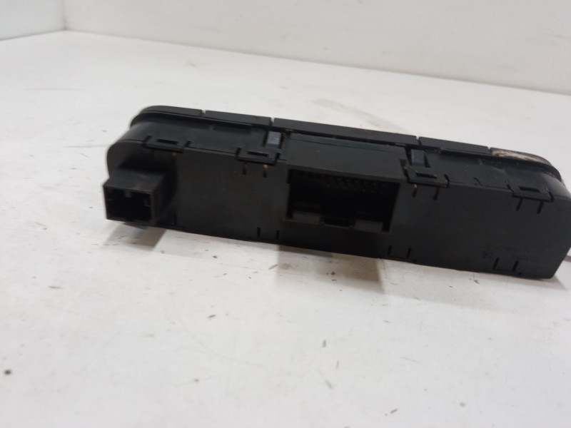 Recambio de warning para seat ibiza iv (6j5, 6p1) 1.6 tdi referencia OEM IAM 6J0927137AG  