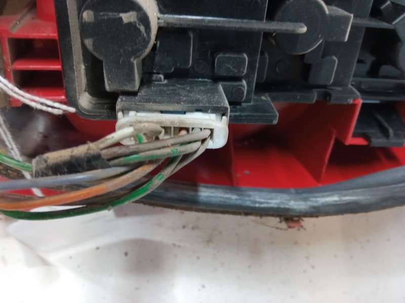 Recambio de piloto trasero izquierdo para citroën xsara picasso (n68) 1.6 hdi referencia OEM IAM   