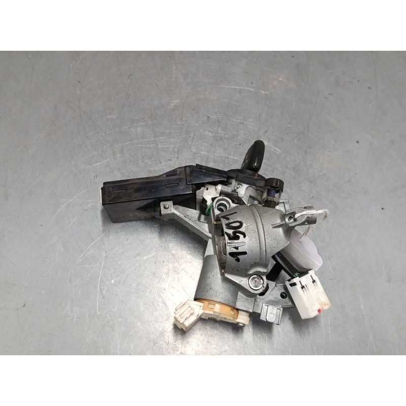 Recambio de clausor para mitsubishi outlander ii (cw_w) 2.0 di-d (cw8w) referencia OEM IAM MN141356 G8D649MB 