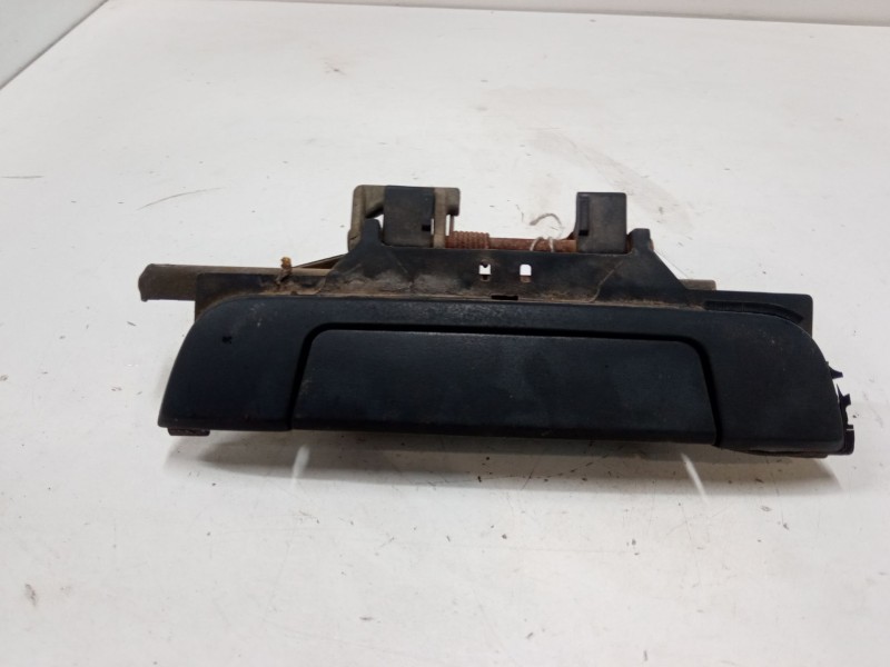 Recambio de maneta exterior puerta trasera derecha para bmw 5 (e34) 525 i 24v referencia OEM IAM   