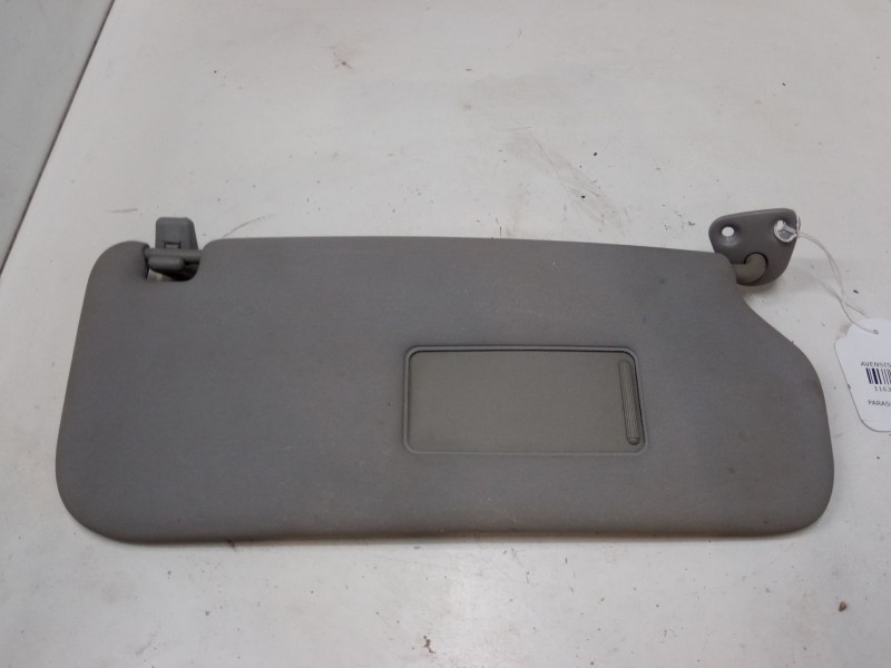 Recambio de parasol derecho para toyota avensis (_t22_) 2.0 (st220_) referencia OEM IAM   