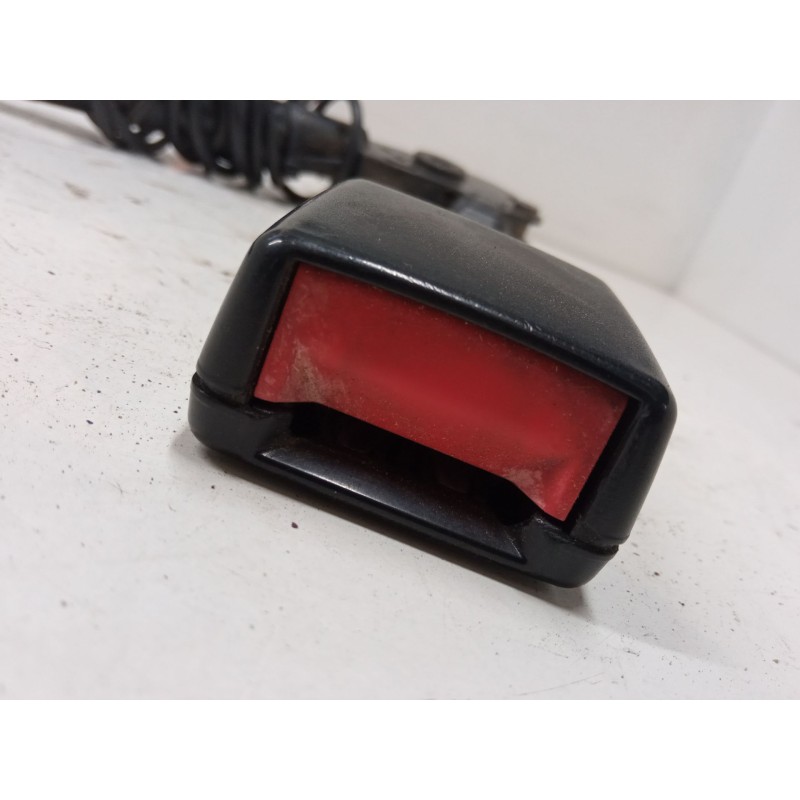 Recambio de anclaje cinturon delantero izquierdo para ford focus c-max (dm2) 1.6 tdci referencia OEM IAM   
