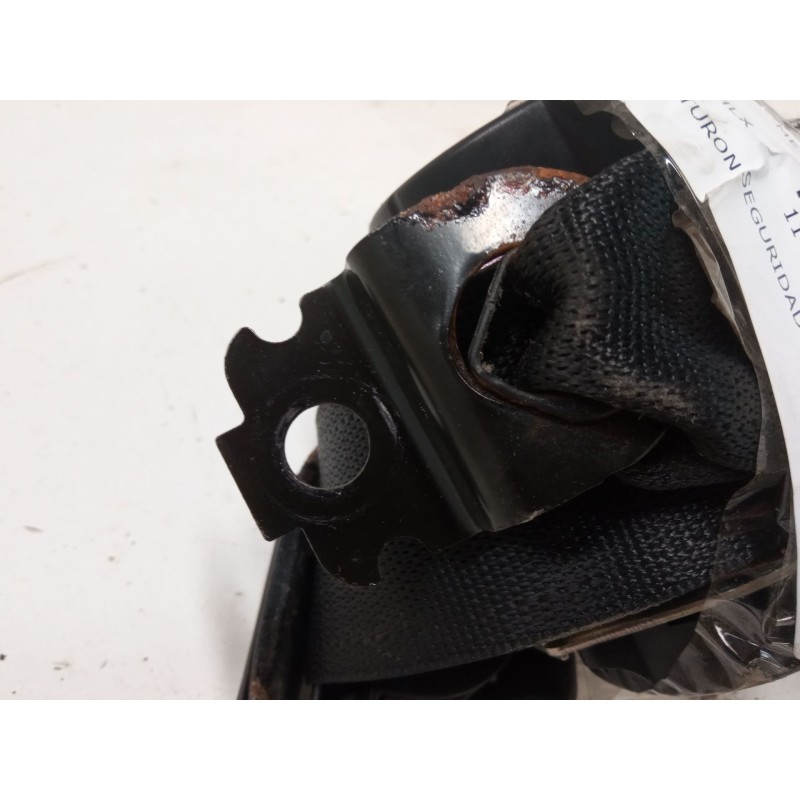 Recambio de cinturon seguridad trasero derecho para opel meriva a monospace (x03) 1.4 16v twinport lpg (e75) referencia OEM IAM 
