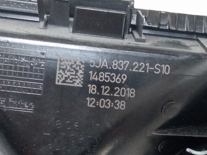 Recambio de maneta interior puerta trasera izquierda para skoda rapid spaceback (nh1) 1.0 tsi referencia OEM IAM   