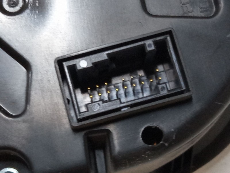 Recambio de cuadro instrumentos para skoda rapid spaceback (nh1) 1.0 tsi referencia OEM IAM 5JA920740C  