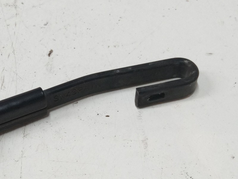 Recambio de brazo limpia trasero para audi a3 (8l1) 1.9 tdi referencia OEM IAM   