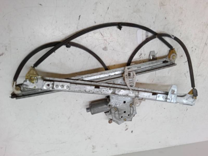 ELEVALUNAS ELECTRICO DELANTERO DERECHO 