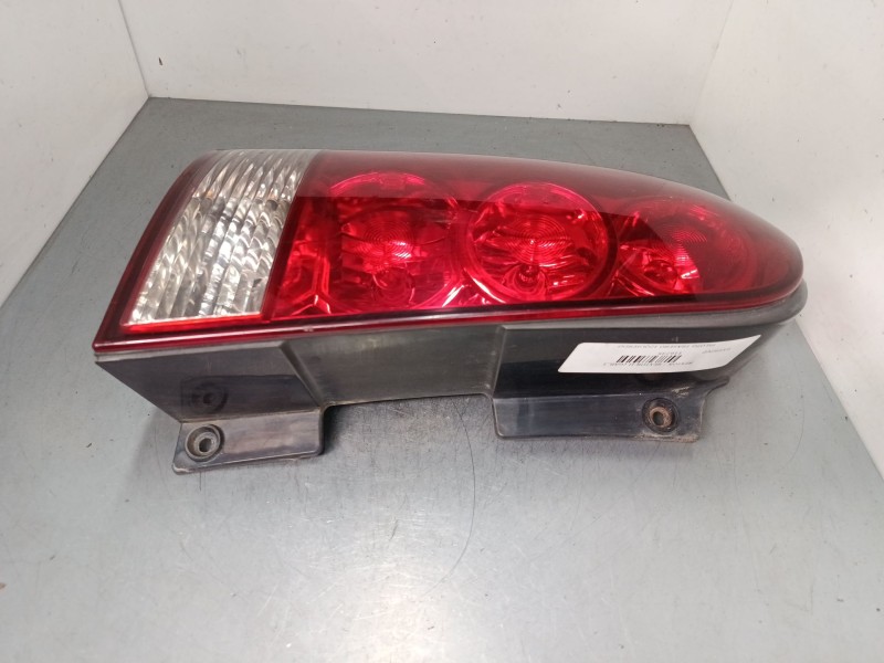 Recambio de piloto trasero izquierdo para ssangyong rexton / rexton ii (gab_) 2.7 xdi referencia OEM IAM   