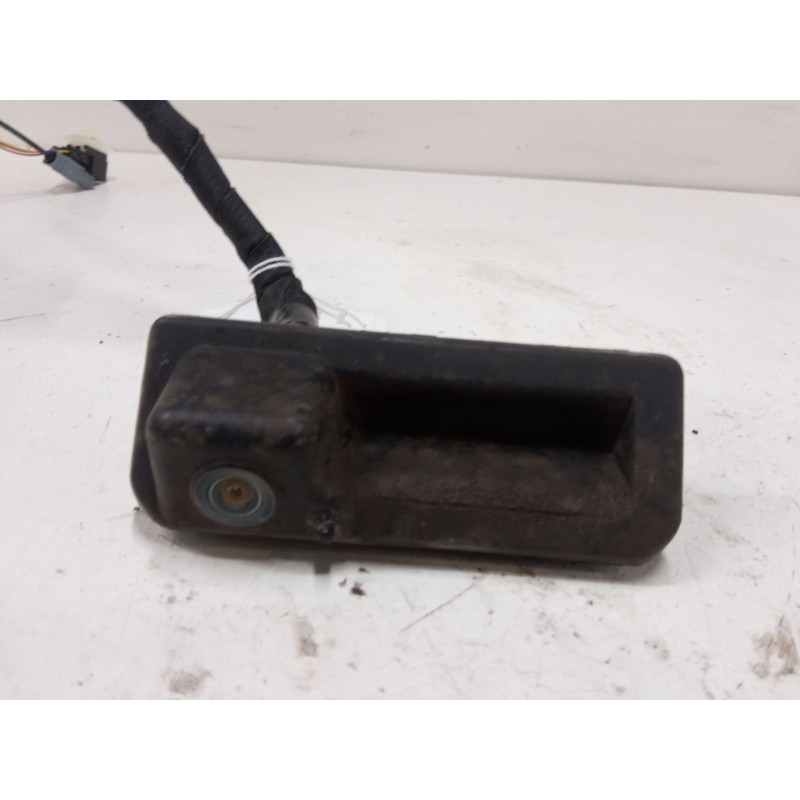 Recambio de maneta exterior electrica porton para skoda rapid spaceback (nh1) 1.0 tsi referencia OEM IAM 5JA827566A  
