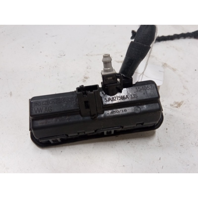 Recambio de maneta exterior electrica porton para skoda rapid spaceback (nh1) 1.0 tsi referencia OEM IAM 5JA827566A  