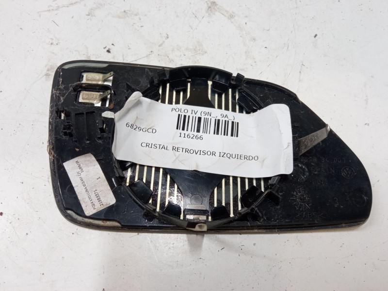 Recambio de cristal retrovisor izquierdo para volkswagen polo iv (9n_, 9a_) 1.2 referencia OEM IAM   