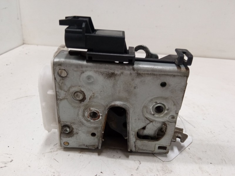 Recambio de cerradura puerta delantera derecha para audi a3 (8l1) 1.9 tdi referencia OEM IAM   