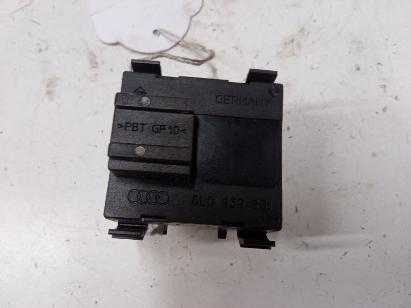 Recambio de mando elevalunas delantero izquierdo para audi a3 (8l1) 1.9 tdi referencia OEM IAM   