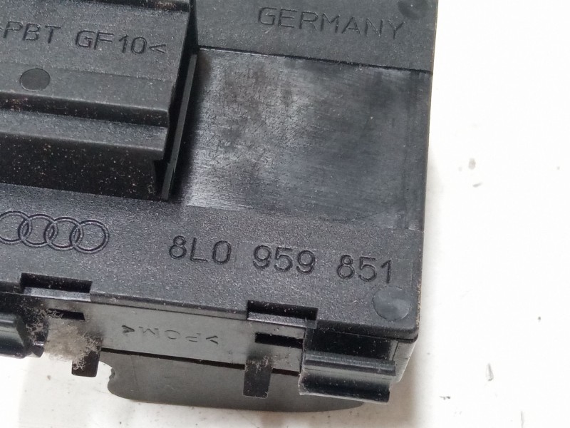 Recambio de mando elevalunas delantero izquierdo para audi a3 (8l1) 1.9 tdi referencia OEM IAM   