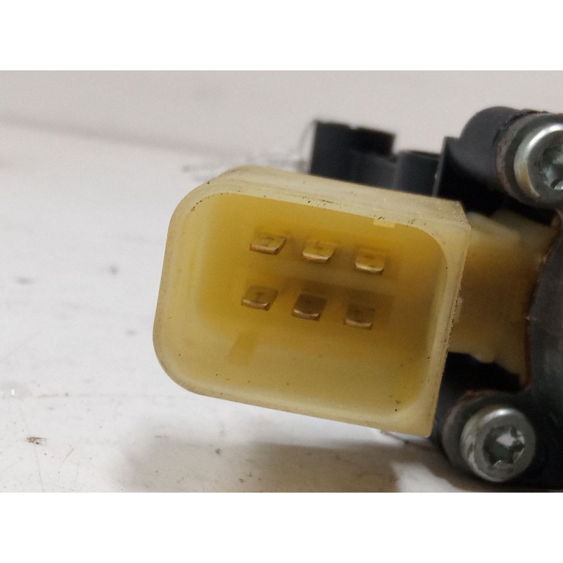 Recambio de motor elevaluna delantero izquierdo para volvo xc70 i cross country (295) d5 xc awd referencia OEM IAM   