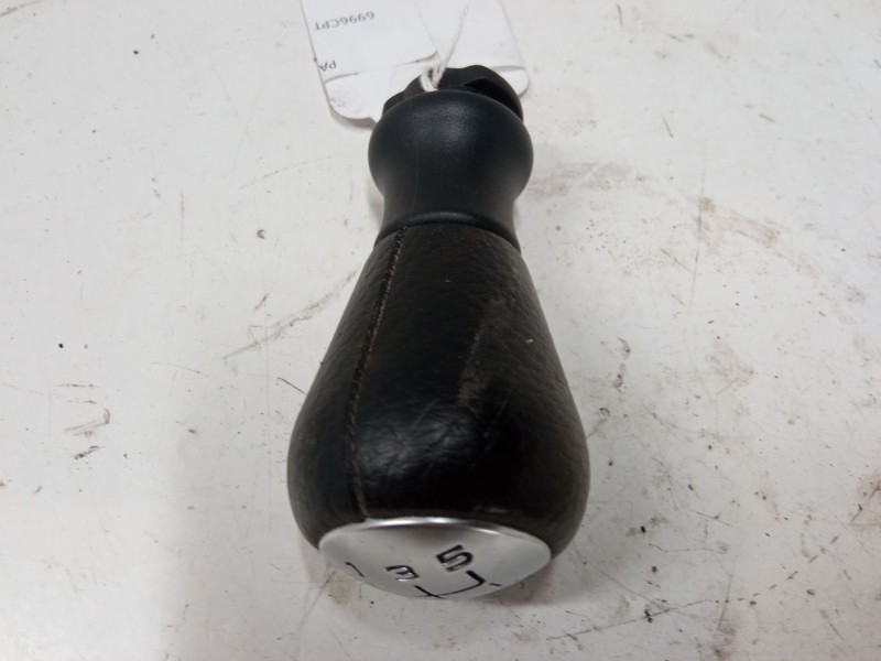 Recambio de pomo palanca cambio para peugeot partner monospace (5_, g_) 2.0 hdi referencia OEM IAM   