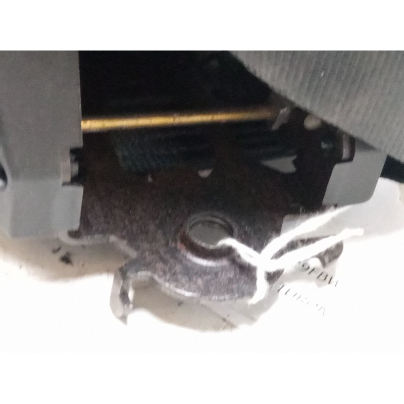 Recambio de cinturon seguridad trasero izquierdo para citroën c3 i (fc_, fn_) 1.4 i referencia OEM IAM   