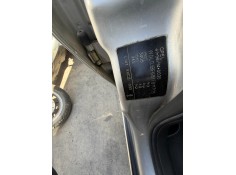 opel vectra b (j96) del año 2001 2