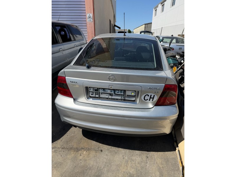 opel vectra b (j96) del año 2001