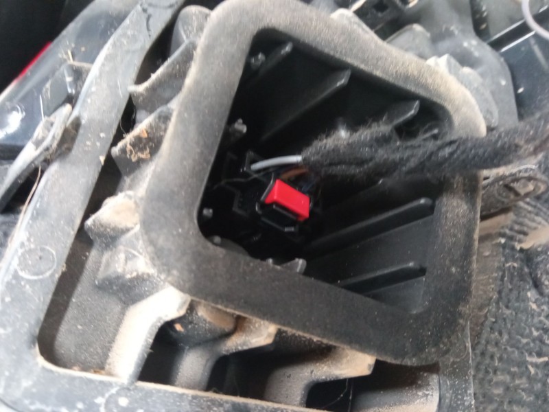 Recambio de piloto trasero izquierdo para skoda rapid spaceback (nh1) 1.0 tsi referencia OEM IAM   