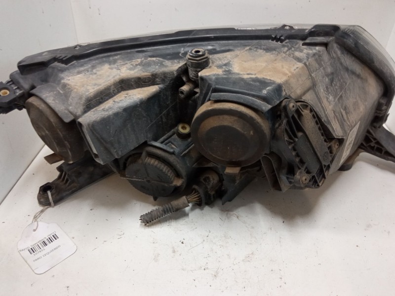 Recambio de faro izquierdo para skoda rapid spaceback (nh1) 1.0 tsi referencia OEM IAM   