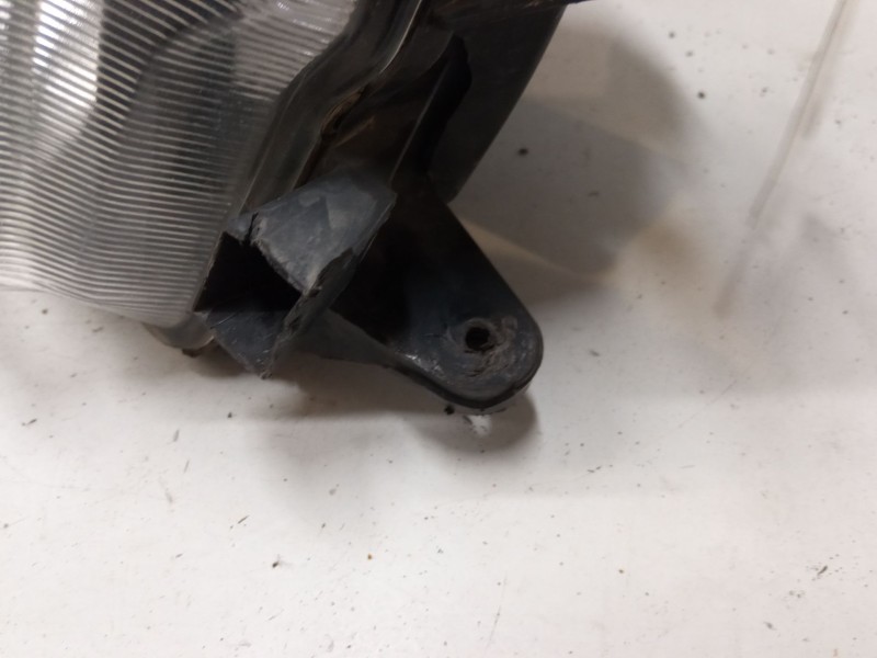 Recambio de faro izquierdo para toyota avensis (_t22_) 2.0 (st220_) referencia OEM IAM   