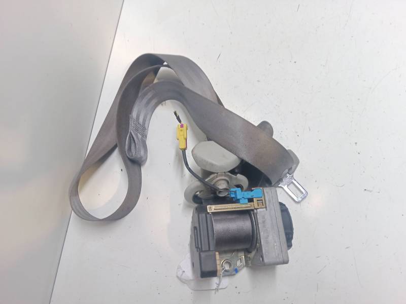 CINTURON SEGURIDAD DELANTERO IZQUIERDO 