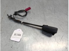 Recambio de anclaje cinturon delantero izquierdo para ford focus iii turnier 1.0 ecoboost referencia OEM IAM   