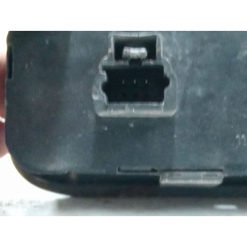 Recambio de mando elevalunas delantero izquierdo para citroën c5 ii (rc_) 2.0 hdi (rcrhrh) referencia OEM IAM   