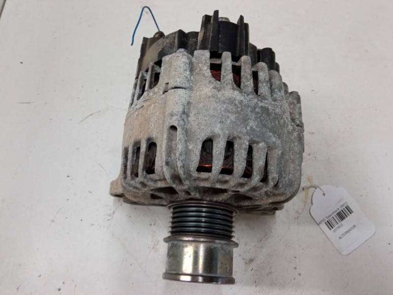 Recambio de alternador para skoda rapid spaceback (nh1) 1.0 tsi referencia OEM IAM 04E903015  