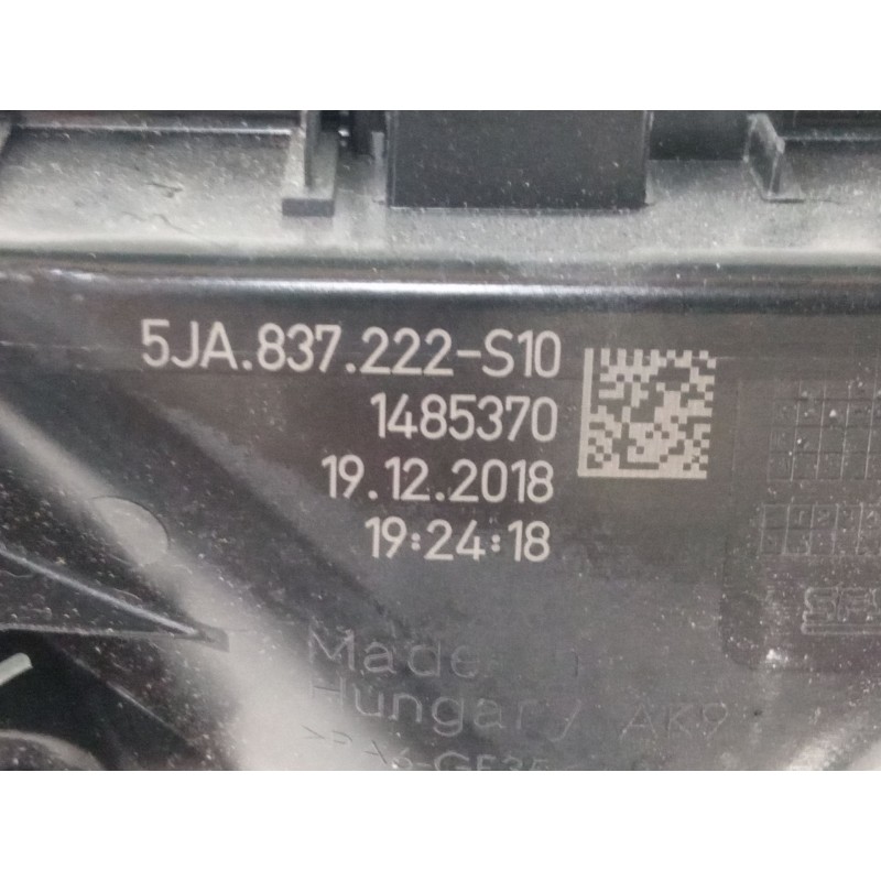 Recambio de maneta interior puerta trasera derecha para skoda rapid spaceback (nh1) 1.0 tsi referencia OEM IAM 5JA837222  