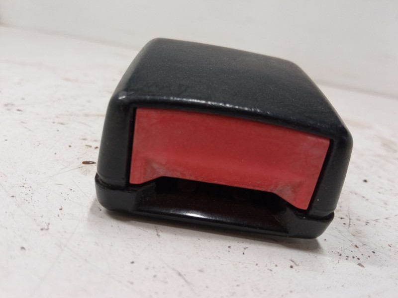 Recambio de anclaje cinturon trasero derecho para ford focus c-max (dm2) 1.6 tdci referencia OEM IAM   