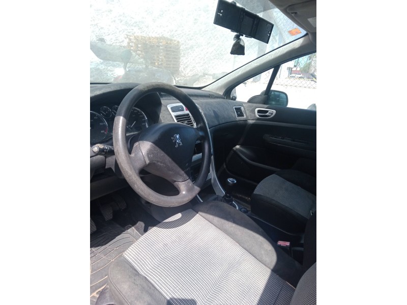 peugeot 307 (3a/c) del año 2006