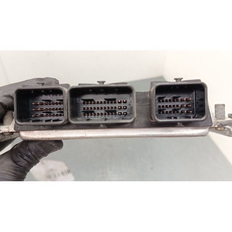 Recambio de centralita motor uce para peugeot 106 ii (1a_, 1c_) 1.1 i referencia OEM IAM 9637838780 0261206246 