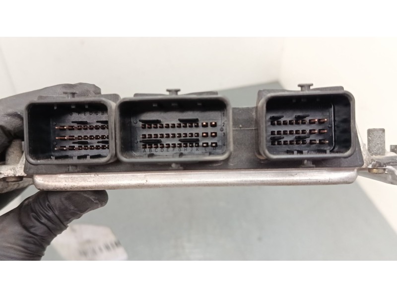 Recambio de centralita motor uce para peugeot 106 ii (1a_, 1c_) 1.1 i referencia OEM IAM 9637838780 0261206246 