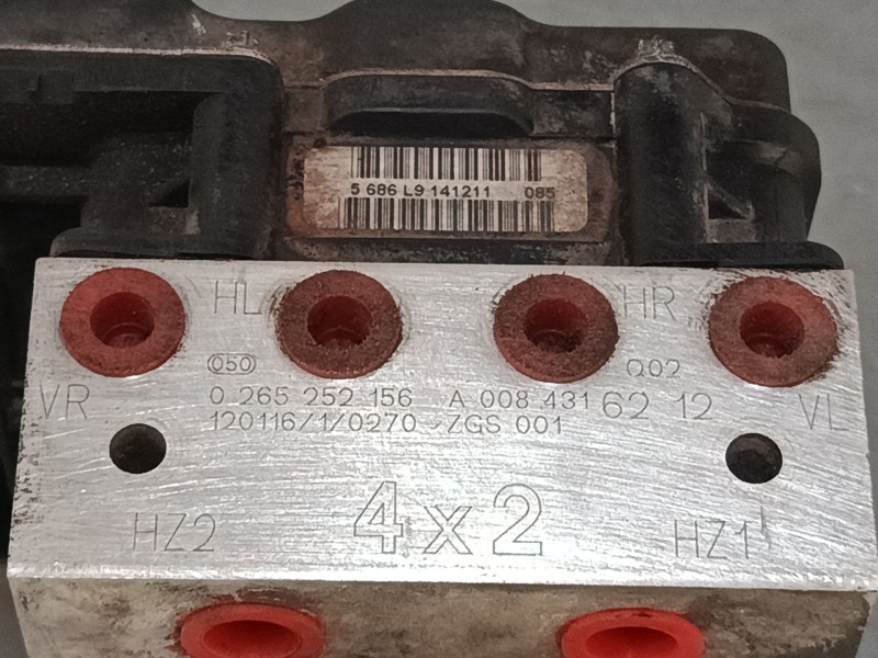 Recambio de abs para mercedes-benz vito / mixto furgoneta (w639) 110 cdi (639.601, 639.603, 639.605) referencia OEM IAM A0084316