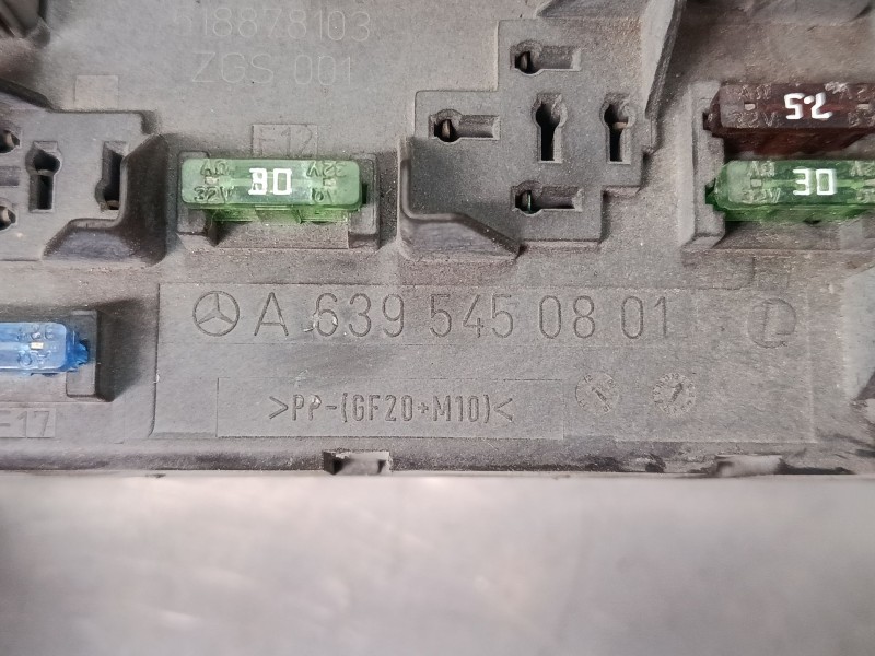 Recambio de caja reles / fusibles para mercedes-benz vito / mixto furgoneta (w639) 110 cdi (639.601, 639.603, 639.605) referenci