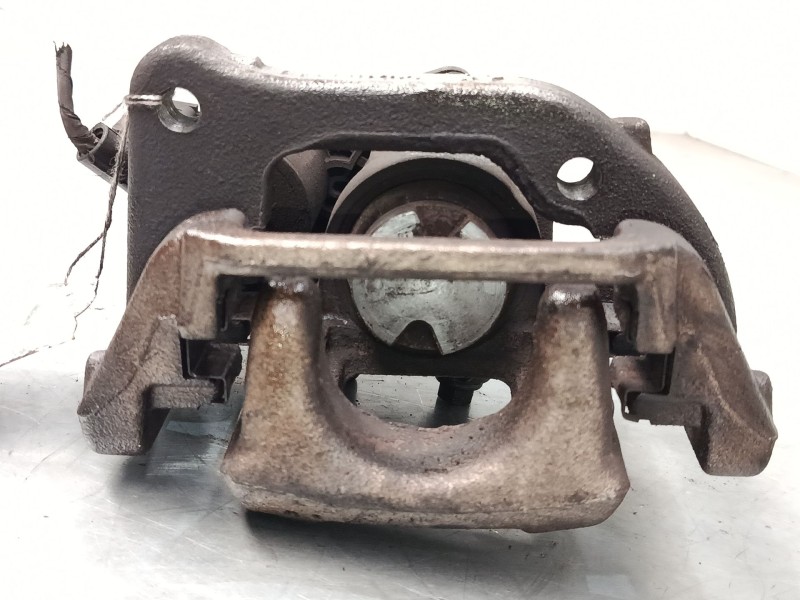 Recambio de pinza freno trasera derecha para citroën grand c4 spacetourer (3a_, 3e_) 2.0 bluehdi 160 referencia OEM IAM   