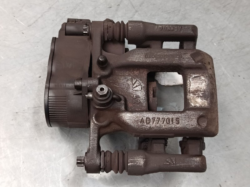 Recambio de pinza freno trasera derecha para citroën grand c4 spacetourer (3a_, 3e_) 2.0 bluehdi 160 referencia OEM IAM   