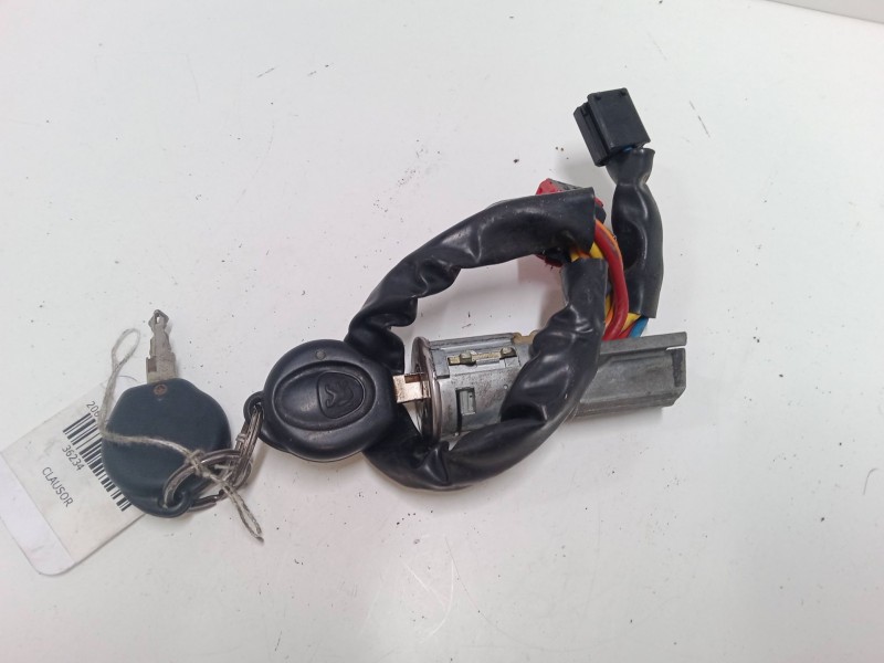 Recambio de clausor para peugeot 206 hatchback (2a/c) 1.9 d referencia OEM IAM   