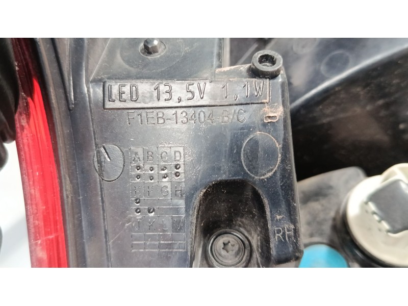 Recambio de piloto trasero derecho para ford focus iii turnier 1.0 ecoboost referencia OEM IAM F1EB13404BE  