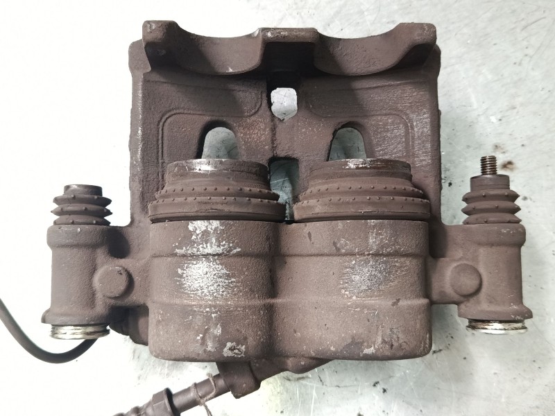 Recambio de pinza freno delantera izquierda para mercedes-benz vito / mixto furgoneta (w639) 110 cdi (639.601, 639.603, 639.605)