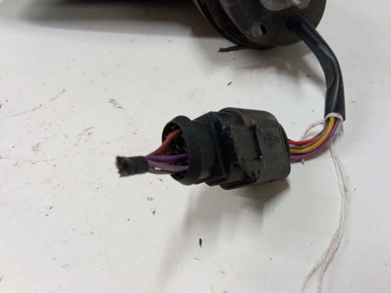 Recambio de retrovisor electrico izquierdo abatible para seat leon (1p1) 1.9 tdi referencia OEM IAM   