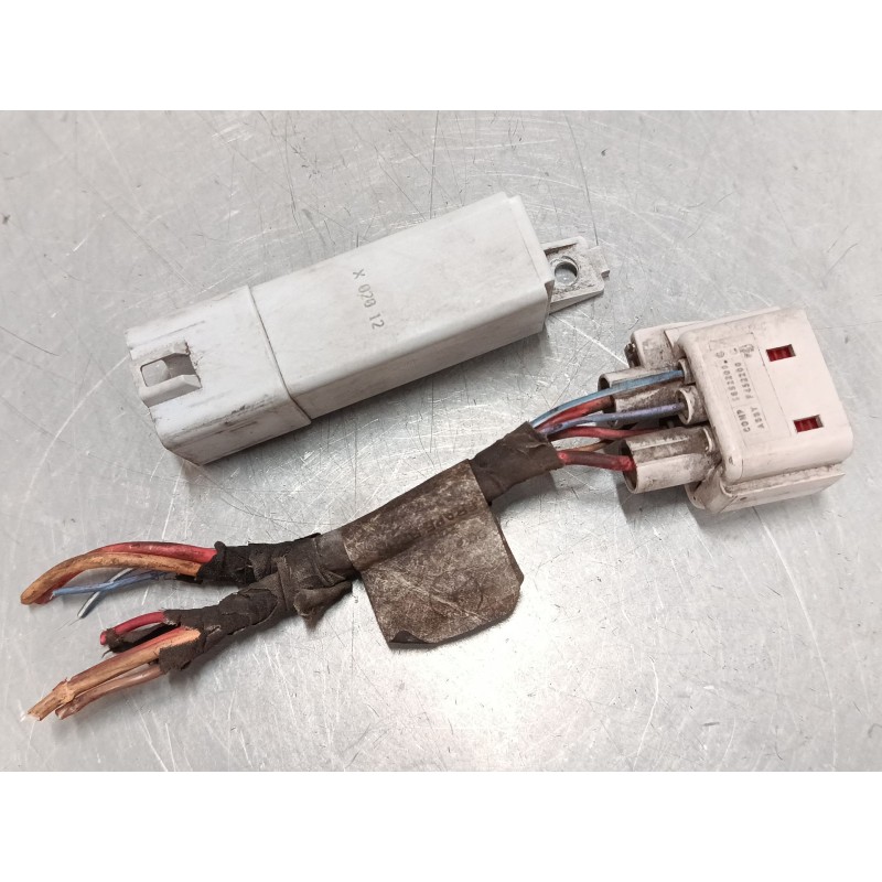 Recambio de rele electroventilador para mercedes-benz vito / mixto furgoneta (w639) 110 cdi (639.601, 639.603, 639.605) referenc