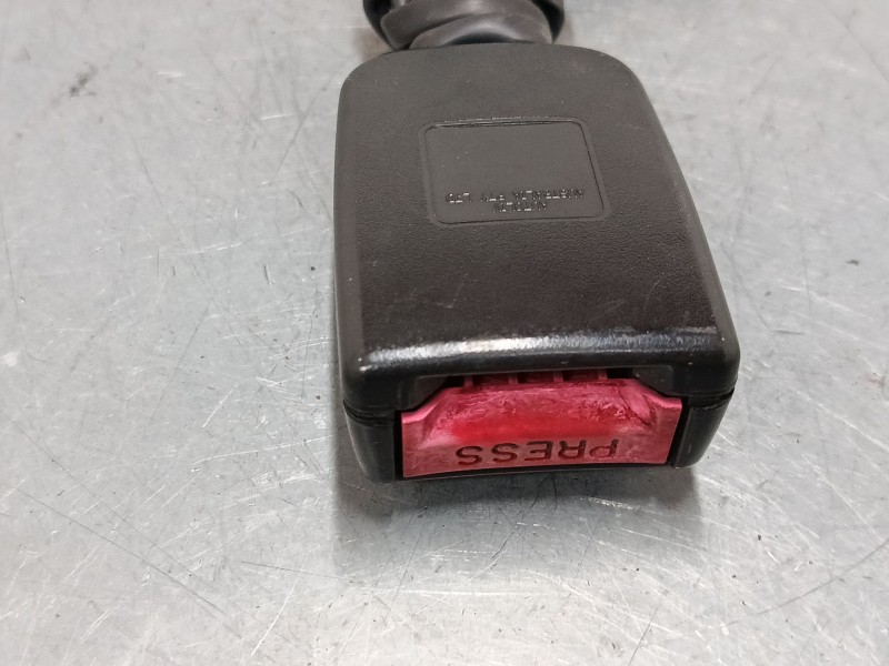Recambio de anclaje cinturon delantero izquierdo para ssangyong rexton / rexton ii (gab_) 2.7 xdi referencia OEM IAM 606362700A 