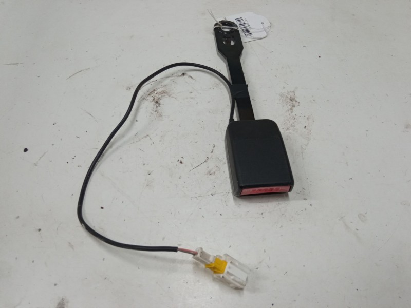 Recambio de anclaje cinturon delantero izquierdo para peugeot 307 (3a/c) 1.4 16v referencia OEM IAM   